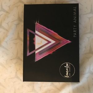Laura Lee LA party animal pallet